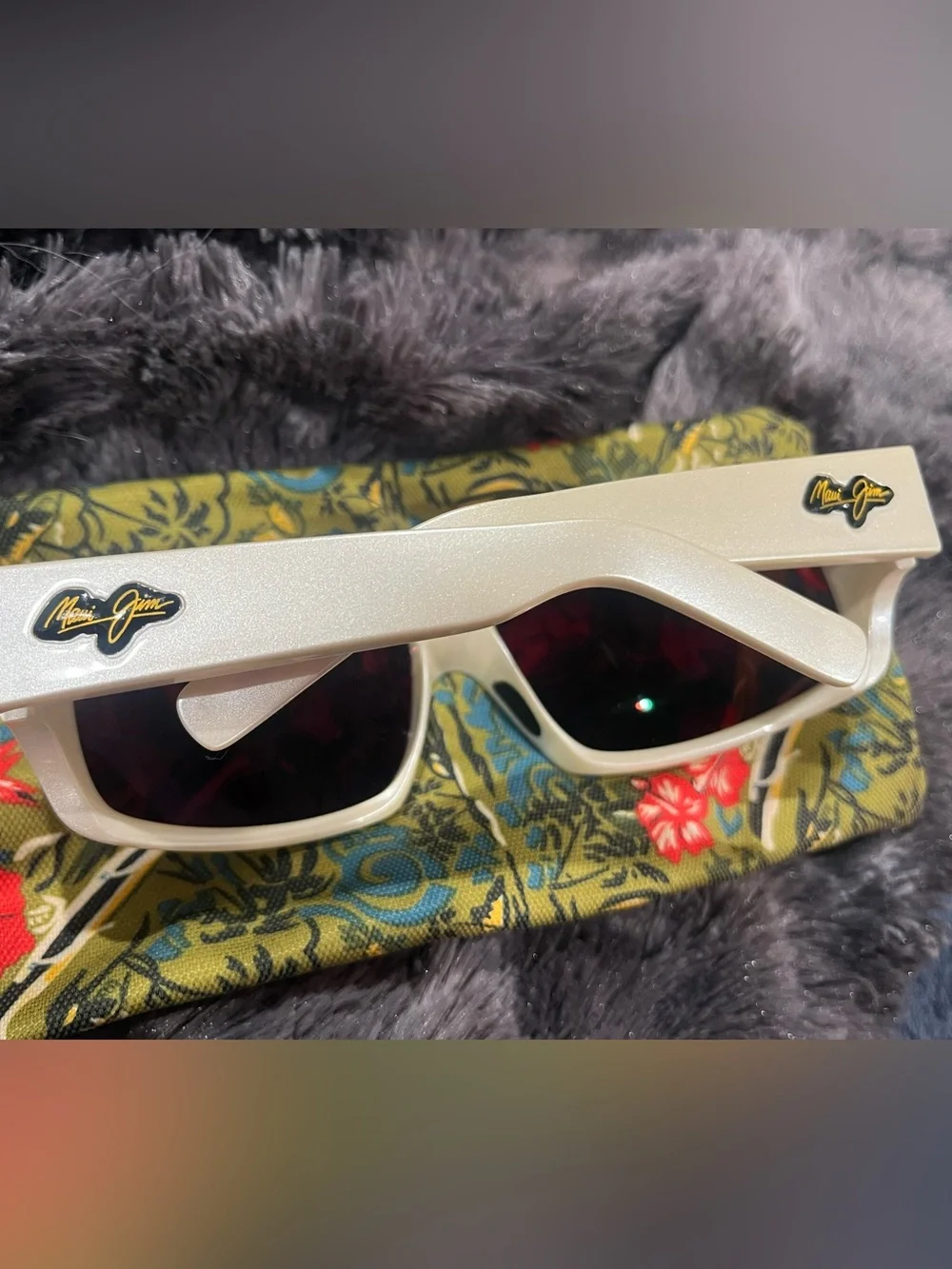 Maui Jim Kaimana MJ 204 05 Pearl White Frame + Maui Rose Polarized Sunglasses